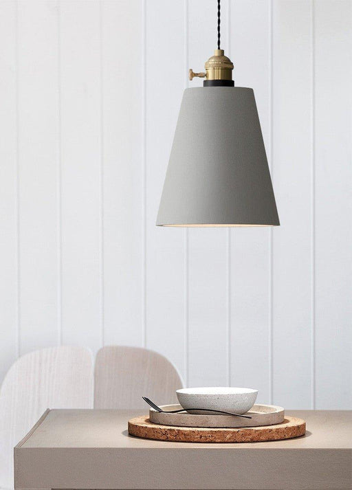 Concrete Vasa Minimalist Pendant Light.