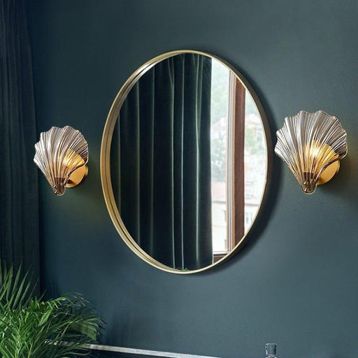 Creative Copper Shell Wall Lamp.