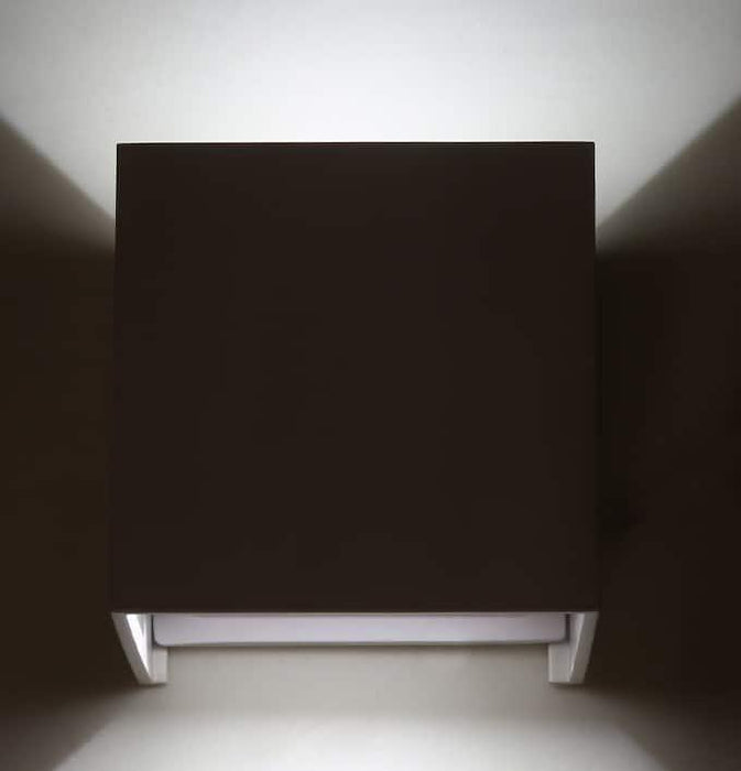 Cubanoe Square Cube Outdoor Wall Lamp.