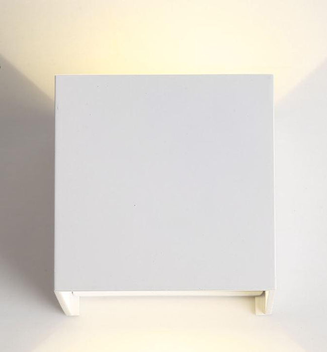 Cubanoe Square Cube Outdoor Wall Lamp.