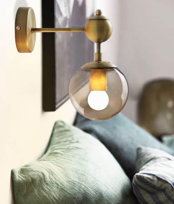 Elova Molecular I-structure Wall Lamp.