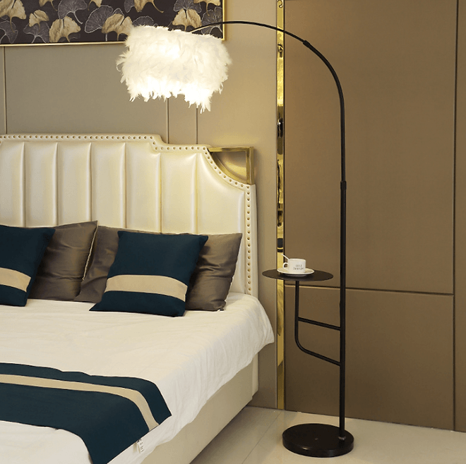 LED European Feather Lampshade Modern Floor Lamp.