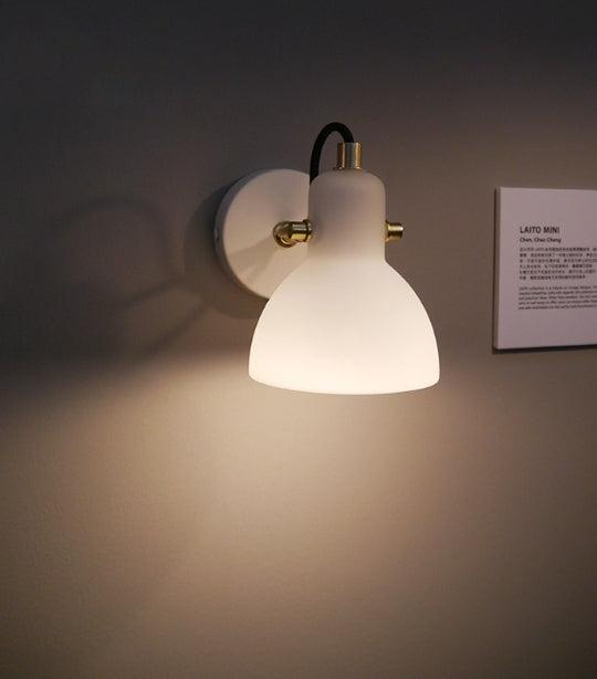 LED Simple Modern Decorative White Wall Lamp.