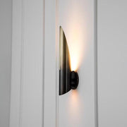 LED Post-modern Metal Decorative Wall Light-DWHOME