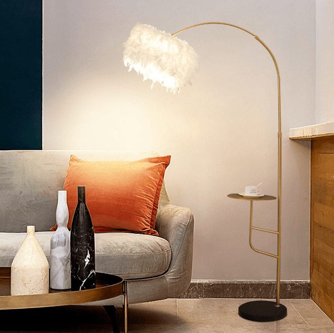 LED European Feather Lampshade Modern Floor Lamp.