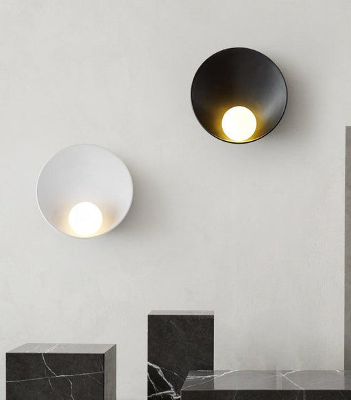 LED Moon & Disc Simple Modern Wall Light.