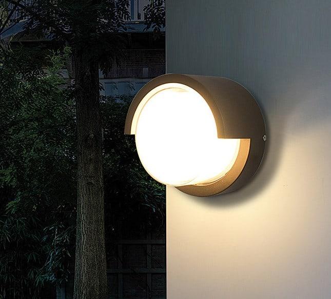 Genaru Outdoor Wall Lamp.