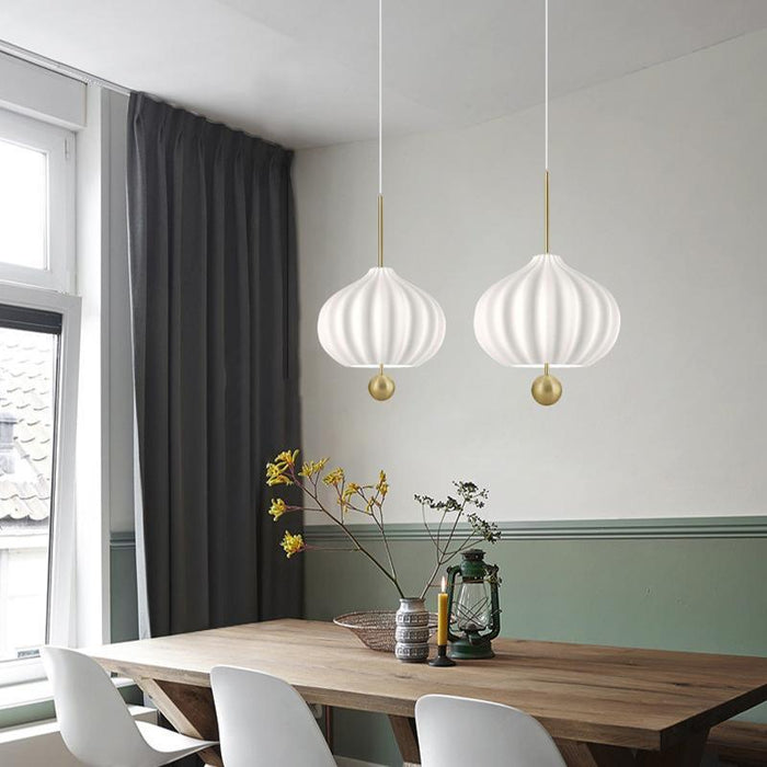 Lilli Suspension Lamp.