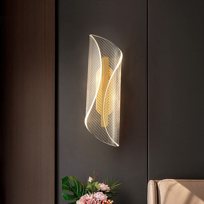 Lamina Modern Wall Sconce.